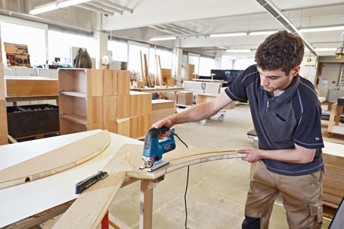 Лобзик Bosch GST 160 BCE 800Вт 800-3.000 ход/хв 2.3 кг.