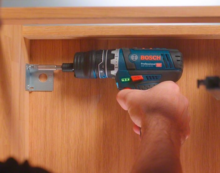 Шуруповерт-дриль Bosch GSR 12V-15 FC, 12В, 2х2.0Ач