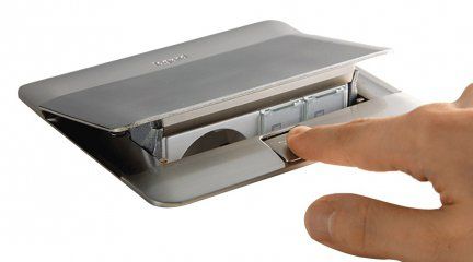 Висувний люк Legrand 4 модуля, пустий, алюміній, DLP