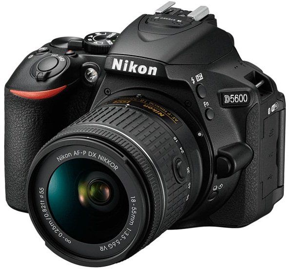 Цифр. фотокамера дзеркальна Nikon D5600 + AF-P 18-55 VR + AF-P 70-300 VR