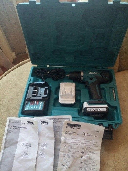 Шуруповерт Makita DF347DW, 14.4 В, 1.3 Ач, G-battery, 1.4 кг