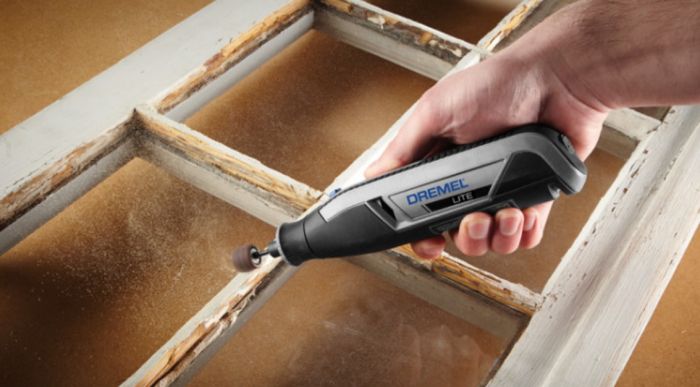 Шліфувально-гравірувальна машина Dremel 7760-15, акумуляторна, 3,6В, 2Ah, ЗП USB, 8000-25000об/хв, 15 насадок, 19,5см, 0.27кг