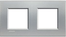 Bticino LivingLight Рамка прямокутна, 2 пости, колір Алюміній
