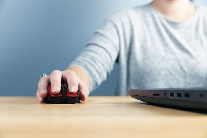 Миша Trust Zaya Rechargeable WL Red