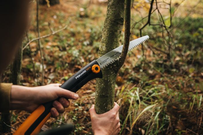 Fiskars Пила садова з кліпсою Xtract L SW75
