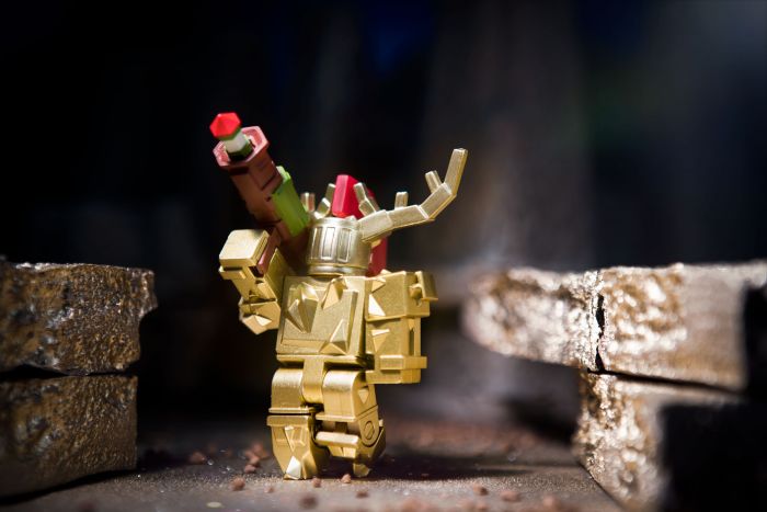Ігрова колекційна фігурка Jazwares Roblox Core Figures Fantastic Frontier: Gold Corrupted Knight W6