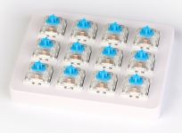 Набір механічних перемикачів KEYCHRON Gateron Switch with Holder Set 12Pcs/Set Blue