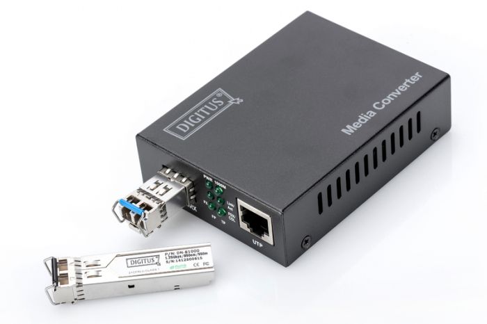 Медіа конвертор DIGITUS Gigabit , RJ45 / SFP