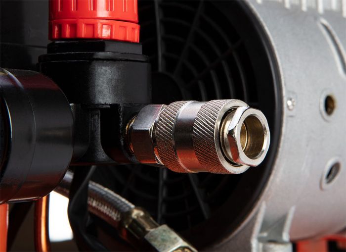 Компресор NEO, безмасляний, 2-х поршневий, 230В, 24л, 8 Бар, 125л/хв, 800Вт, IP20