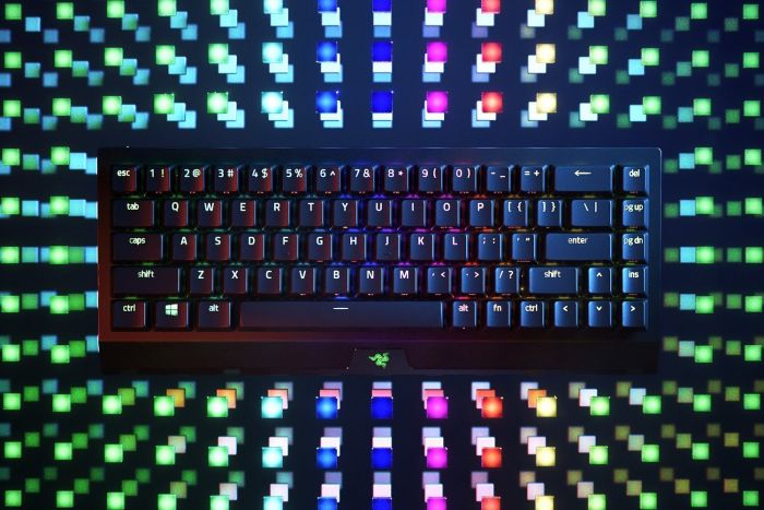 Клавіатура ігрова Razer BlackWidow V3 Mini HyperSpeed Yellow Switch WL/BT/USB RU RGB, Black