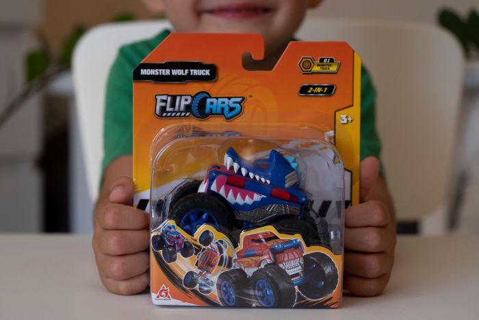 Машинка-трансформер Flip Cars 2 в 1 Вогняний спорткар і Потужний спорткар