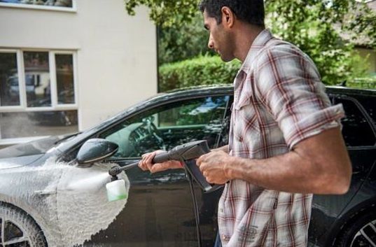 Мінімийка високого тиску Bosch EasyAquatak 110, 1300Вт, 110 бар, 330 л/г, 3.8кг