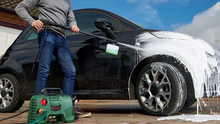 Мінімийка високого тиску Bosch EasyAquatak 110, 1300Вт, 110 бар, 330 л/г, 3.8кг