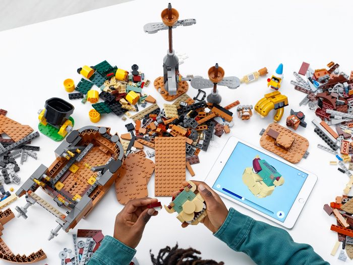 Конструктор LEGO Super Mario Літальний апарат Боузера. Додатковий рівень 71391