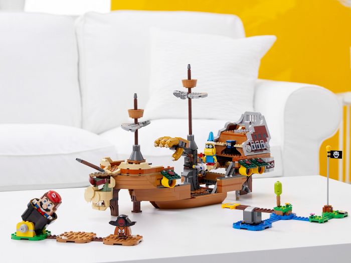 Конструктор LEGO Super Mario Літальний апарат Боузера. Додатковий рівень 71391