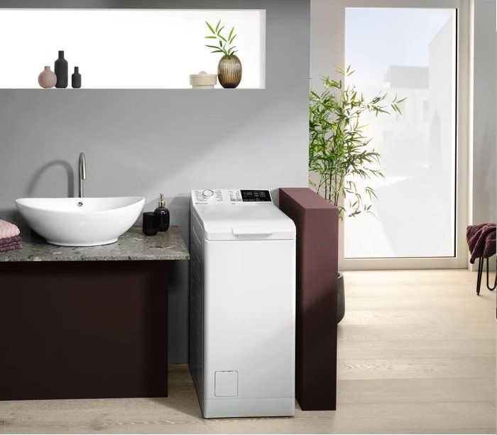 Пральна машина з верт. завант. Electrolux EW6T4272U, 7кг, 1200, A+++, Дисплей, Білий