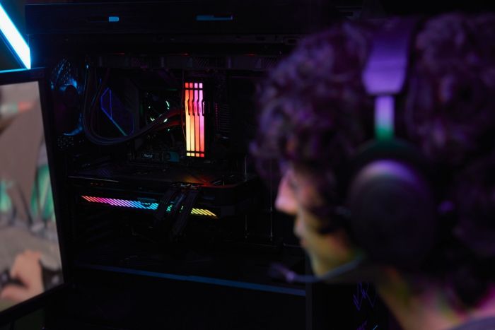 Пам'ять ПК Kingston DDR5  8GB 6000 FURY Beast Black RGB