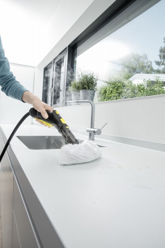 Пароочисник Karcher SC 3 EasyFix, 1900 Вт, 3.5 бар, 1л, 30 сек, 3.1 кг