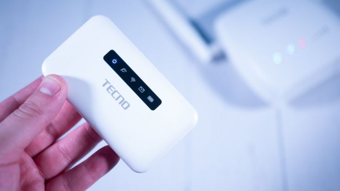Мобільний маршрутизатор TECNO TR118 4G-LTE, 1x3FF SIM, 1xFE LAN/WAN, 1xmicro-USB, 2600mAh bat.