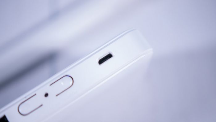Мобільний маршрутизатор TECNO TR118 4G-LTE, 1x3FF SIM, 1xFE LAN/WAN, 1xmicro-USB, 2600mAh bat.