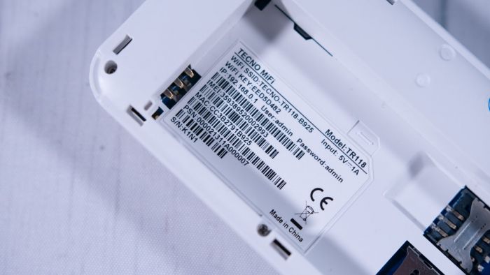 Мобільний маршрутизатор TECNO TR118 4G-LTE, 1x3FF SIM, 1xFE LAN/WAN, 1xmicro-USB, 2600mAh bat.