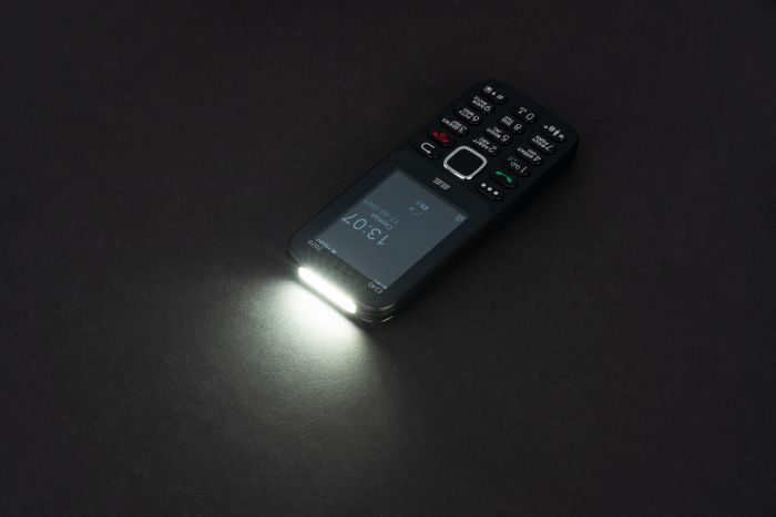 Мобільний телефон 2E E240 2020 2SIM Black