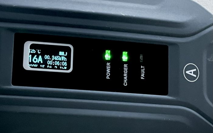 Кабель зарядний DIGITUS EV Single Phase, 230V, 8-16А, 5 m, Schuko to Type 2, з блоком керування та індикуації заряду