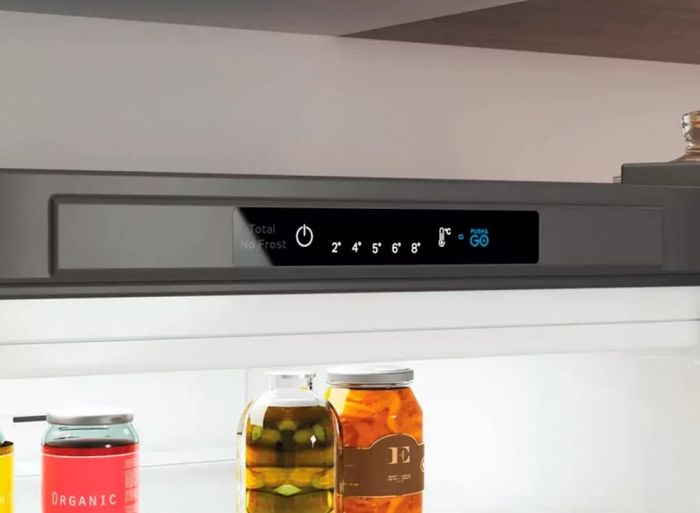 Холодильник Indesit з нижн. мороз., 191x60х68, холод.відд.-231л, мороз.відд.-104л, 2дв., А+, NF, нерж