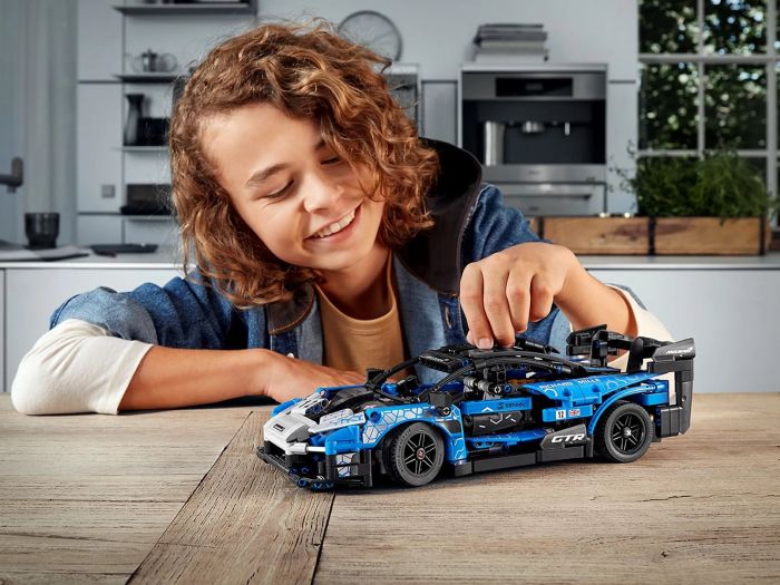 Конструктор LEGO Technic McLaren Senna GTR™