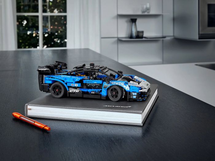 Конструктор LEGO Technic McLaren Senna GTR™