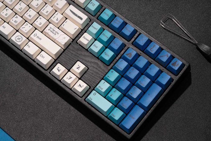 Клавіатура Varmilo VEA108 Summit R2 Cherry Mx Blue Multicolor