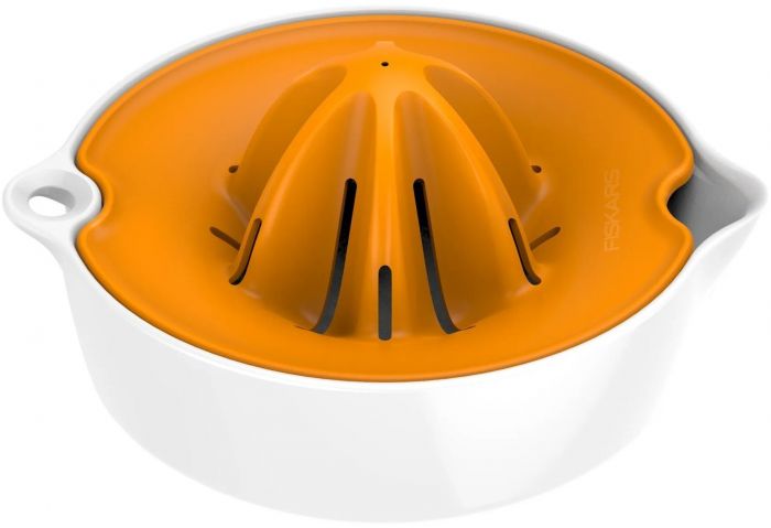 Прес для цитрусових Fiskars Functional Form, пластик