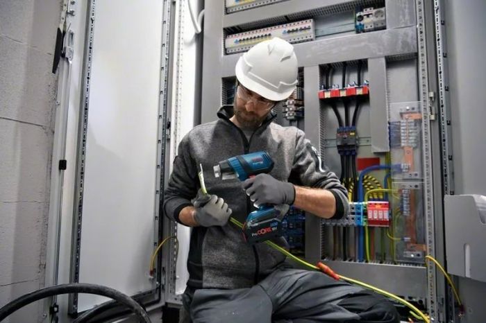 Фен будівельний Bosch GHG 18V-50 PROFESSIONAL, акумуляторный, 18 В, 300/500 °C, 175 л/хв, 0.59 кг, SOLO
