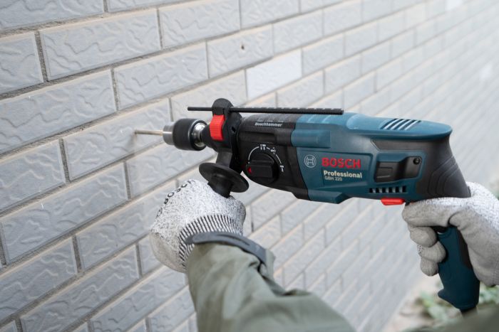 Перфоратор Bosch Professional GBH 220 SDS-plus 720Вт 2Дж 2.3кг