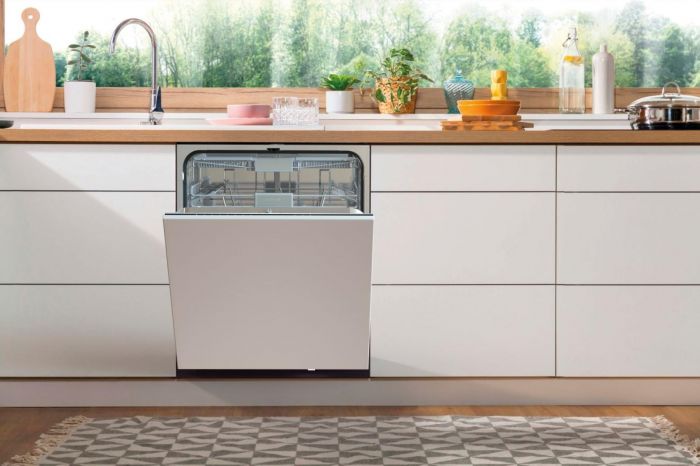 Посудомийна машина Gorenje GV673C62 вбудовувана, 16компл., A+++, 60см, інвертор,Wi-Fi, сенсорн.упр, 3и кошики, білий