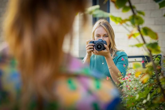 Цифр. фотокамера Canon EOS R8 body