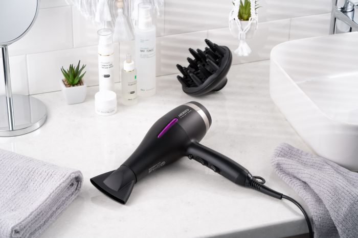 Фен ARDESTO Violet PRO HD-Y223PRO, 1850-2200Вт, 2 швидкості , 3 темп.режими, дифузор, чорний