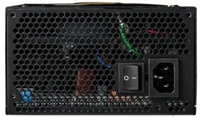 Блок живлення CHIEFTEC Polaris (1050W), >90%, 80+ Gold, 135mm FDB, 1xMB 24pin(20+4), 2xCPU 8pin(4+4), 4xMolex, 12xSATA, 6xPCIe 8pin(6+2), Fully Modular