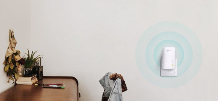 Повторювач Wi-Fi сигналу RE220 AC750 1xFE LAN