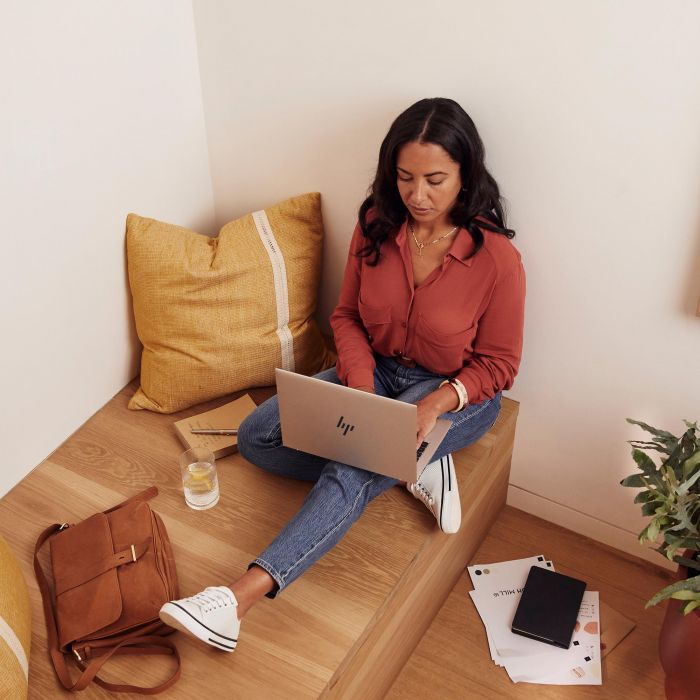 Ноутбук HP EliteBook 840-G9 14" WUXGA IPS AG, Intel i5-1240P, 16GB, F512GB, UMA, Win11P, сріблястий