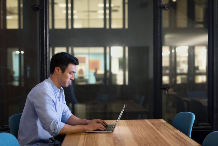 Ноутбук HP EliteBook 850-G8 15.6" FHD IPS AG, Intel i7-1165G7, 16GB, F512GB, UMA, LTE, Win11P, сріблястий