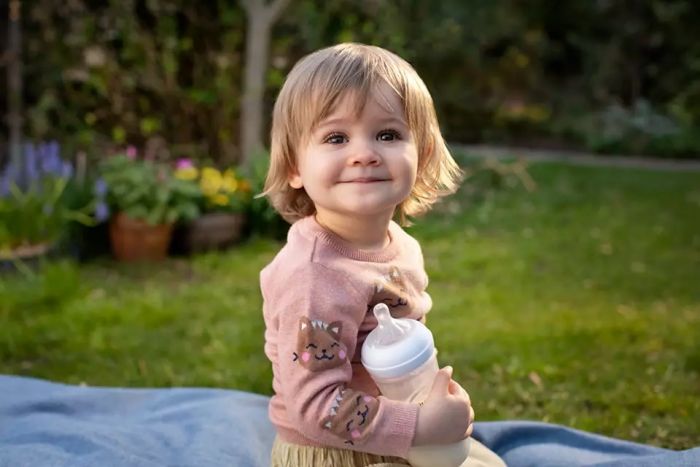 Пляшечка Philips Avent для годування Natural Природний Потік, 330 мл.1 шт.