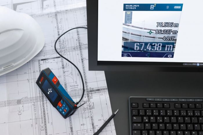 Далекомір лазерний Bosch Professional GLM 150-27 C, ±1.5 мм, 0.08–150м, 0-360°, Bluetooth, чохол, 0.21кг