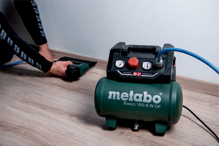 Компресор Metabo BASIC 160-6 W OF PBASIC 160-6 W OF, ресивер 6л, 900Вт, 160л/хв, 8 бар, 8.4кг