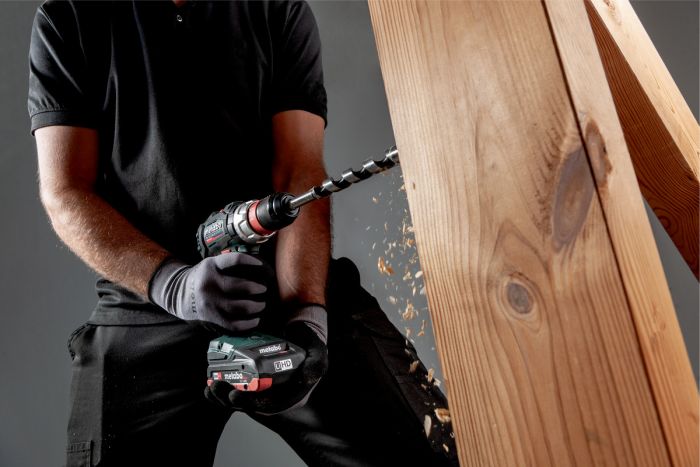 Шурпокрут-дриль Metabo BS 18 LT BL Q, акумуляторний, LiHD, 2*18В, 4Ач, 0-600/0-2100об/хв, патрон 1.5-13мм, 34/75Нм, безщітковий, metaBOX 145, 1.8кг