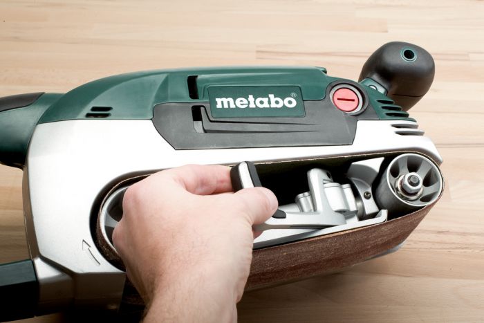 Шліфмашина ексцентрикова Metabo BAE 75, 75*533мм, 1010Вт, 240-450об/хв, 4.9кг