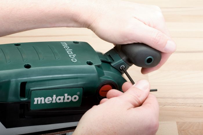 Шліфмашина ексцентрикова Metabo BAE 75, 75*533мм, 1010Вт, 240-450об/хв, 4.9кг