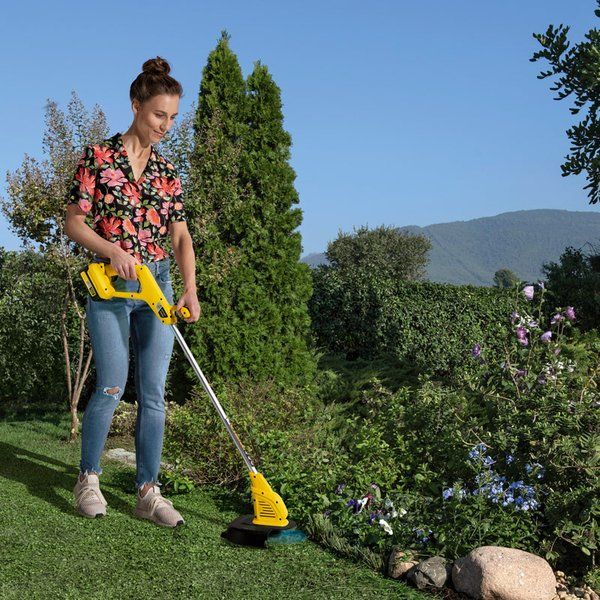 Комплект Karcher газонокосарка LMO 18-33 + триммер LTR 18-25+ швидкозарядний комплект 2,5 Ач + акумулятор 2.5Ач