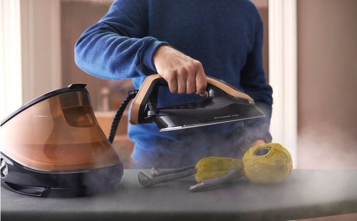 Праска-парогенератор Tefal PRO EXPRESS VISION, 3000Вт, 1100мл, паровий удар -750гр, постійна пара - 180гр, чорно-золотий