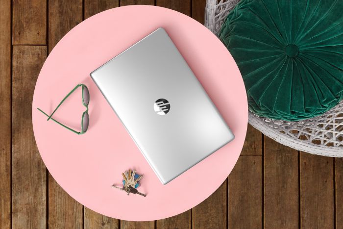 Ноутбук HP 17-cn2009ua 17.3" FHD IPS AG, Intel i7-1255U, 16GB, 1TB+F512GB, NVD550-2, DOS, сріблястий